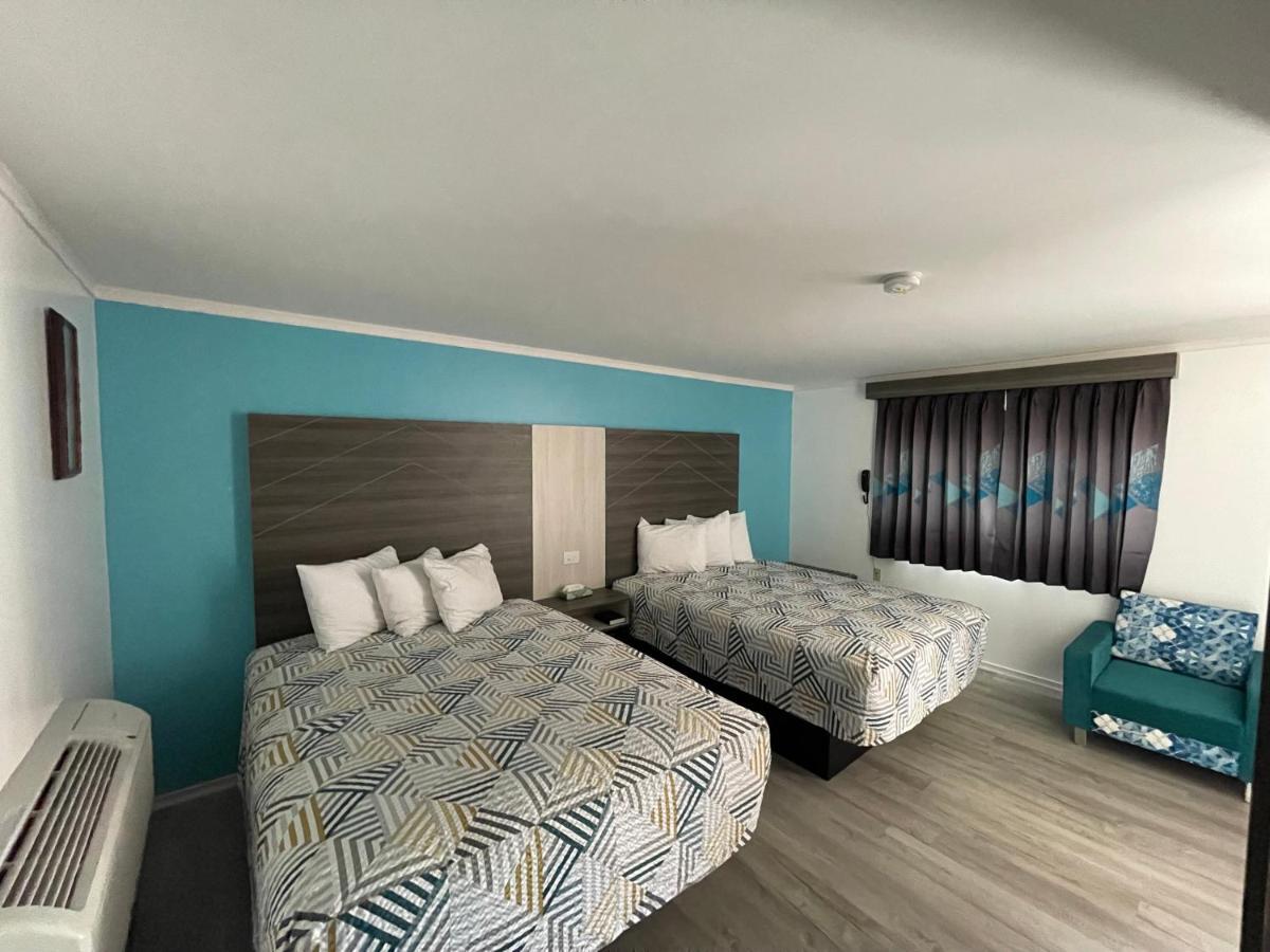Belmont Motel Skowhegan Екстериор снимка