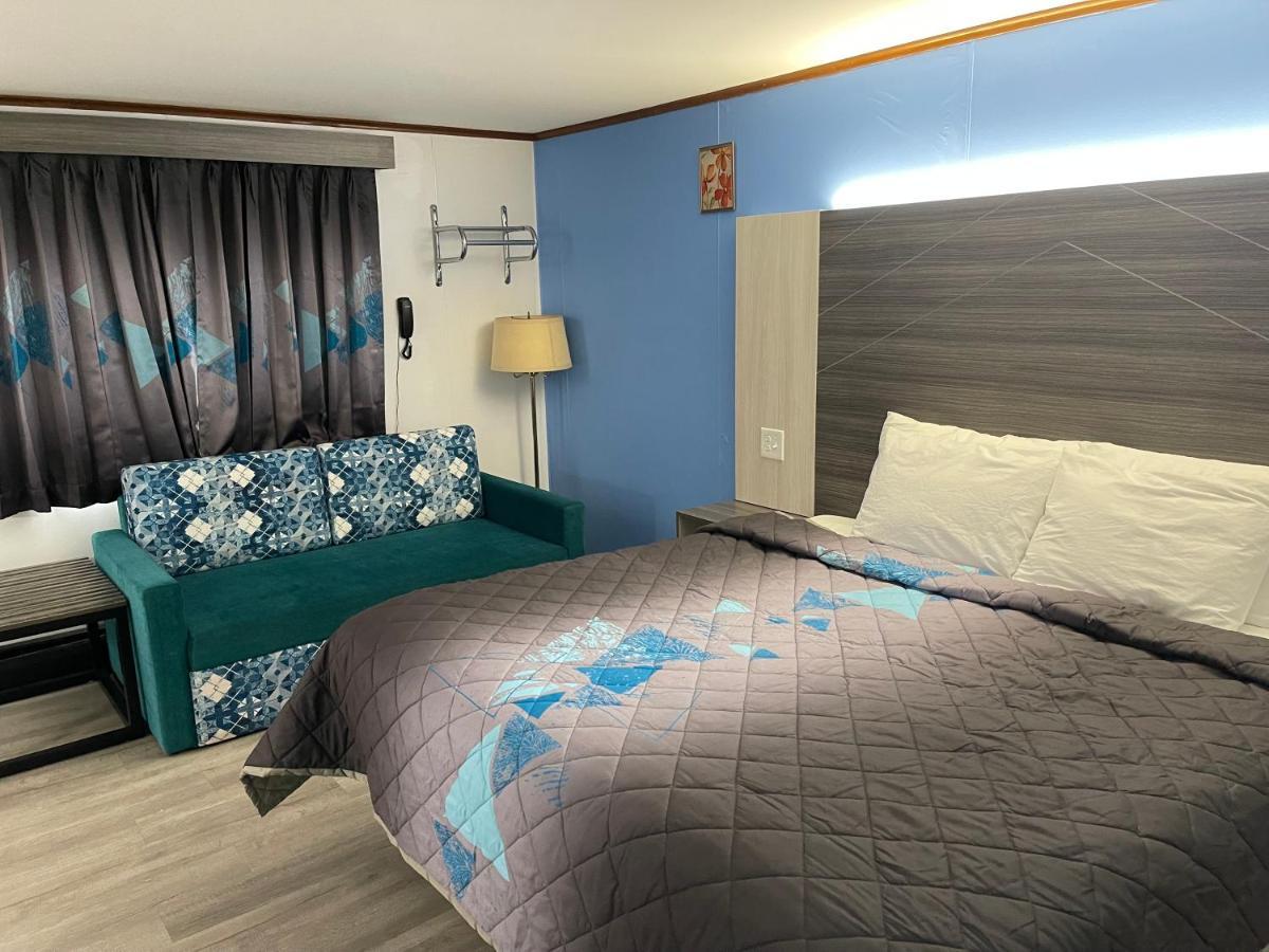 Belmont Motel Skowhegan Екстериор снимка