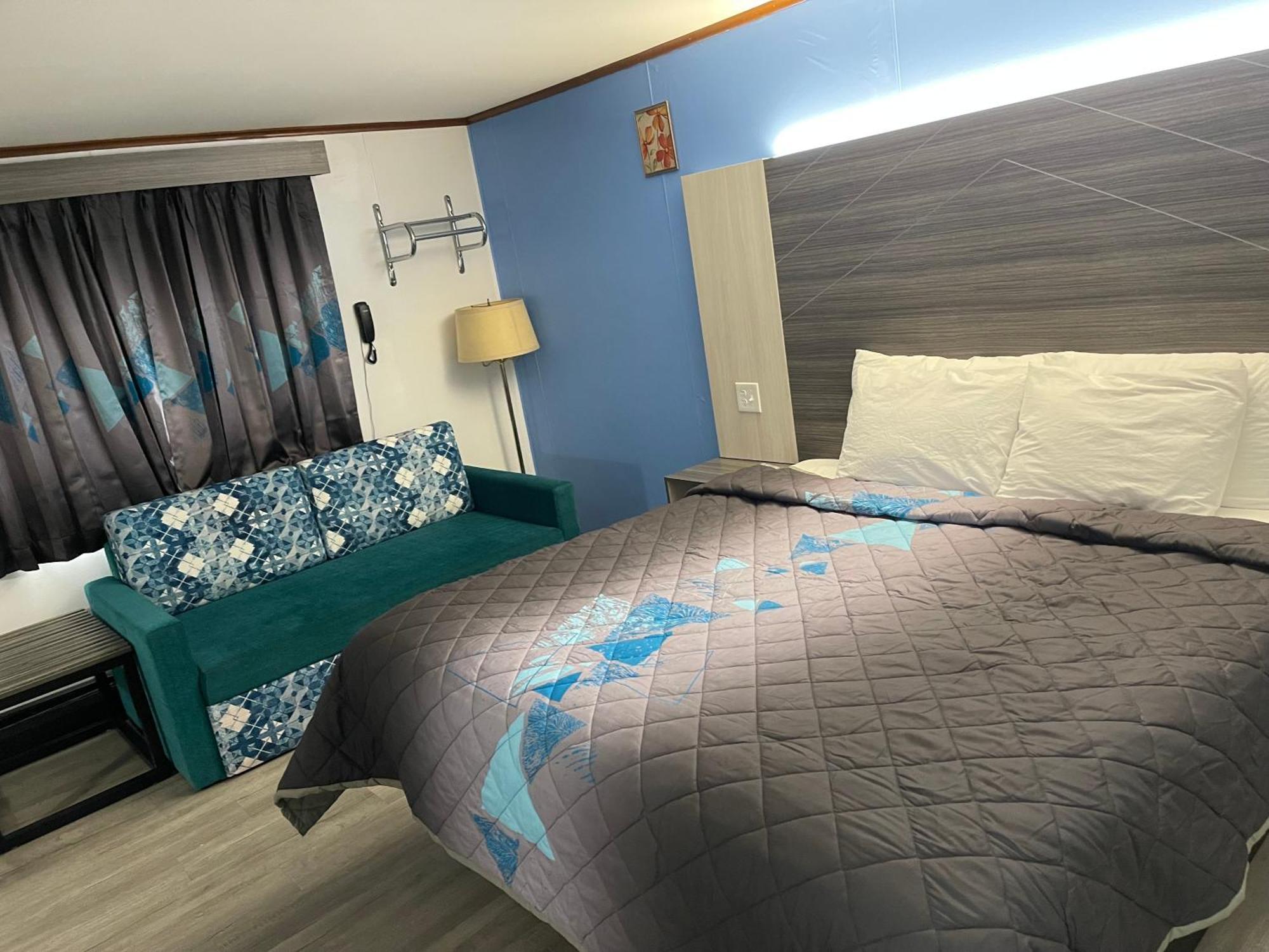 Belmont Motel Skowhegan Екстериор снимка