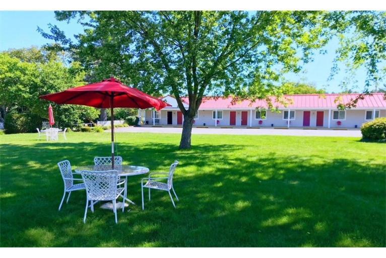 Belmont Motel Skowhegan Екстериор снимка