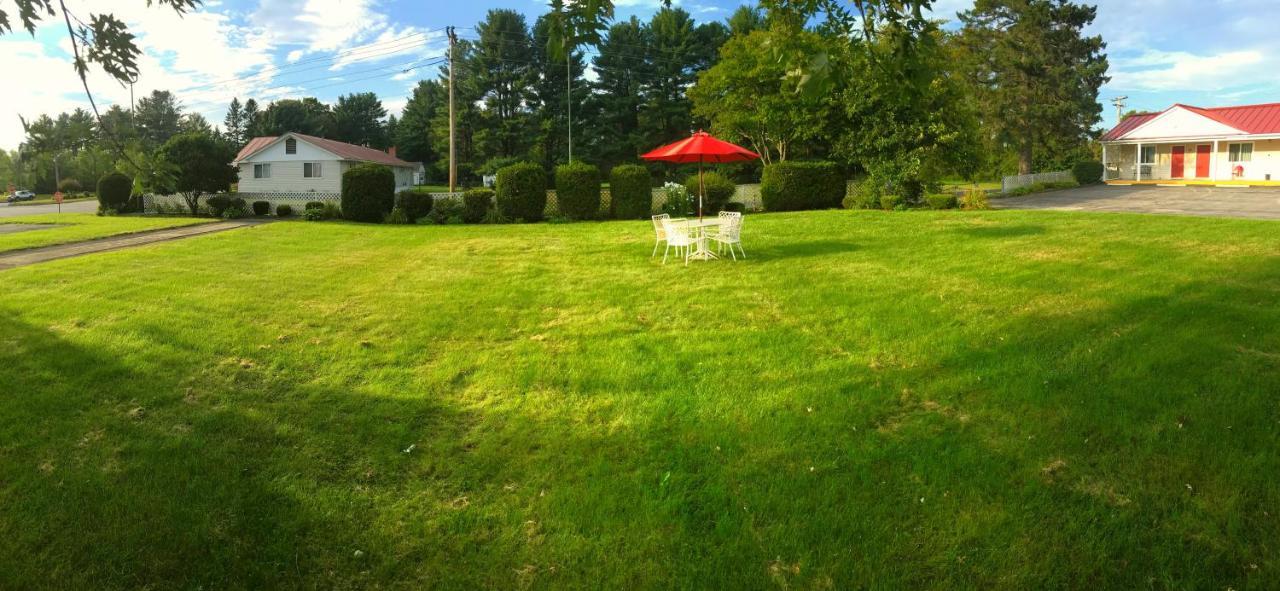 Belmont Motel Skowhegan Екстериор снимка